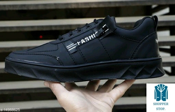Catalog Name:*Trendy Men Casual Shoes*Material: Syntethic LeatherSole Material: EvaFastening 