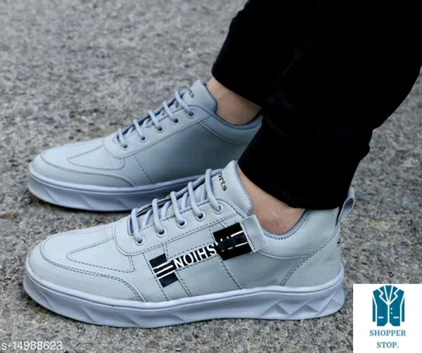 Catalog Name:*Trendy Men Casual Shoes*Material: Syntethic LeatherSole Material: EvaFastening 