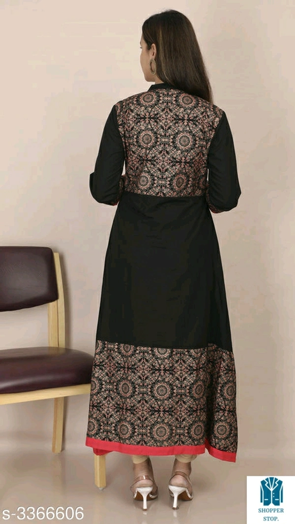 Catalog Name:*☄️Women Cotton High- Slit Solid Mustard Kurti*Fabric: CottonSleeve Length: Three-Quarter Sleeves