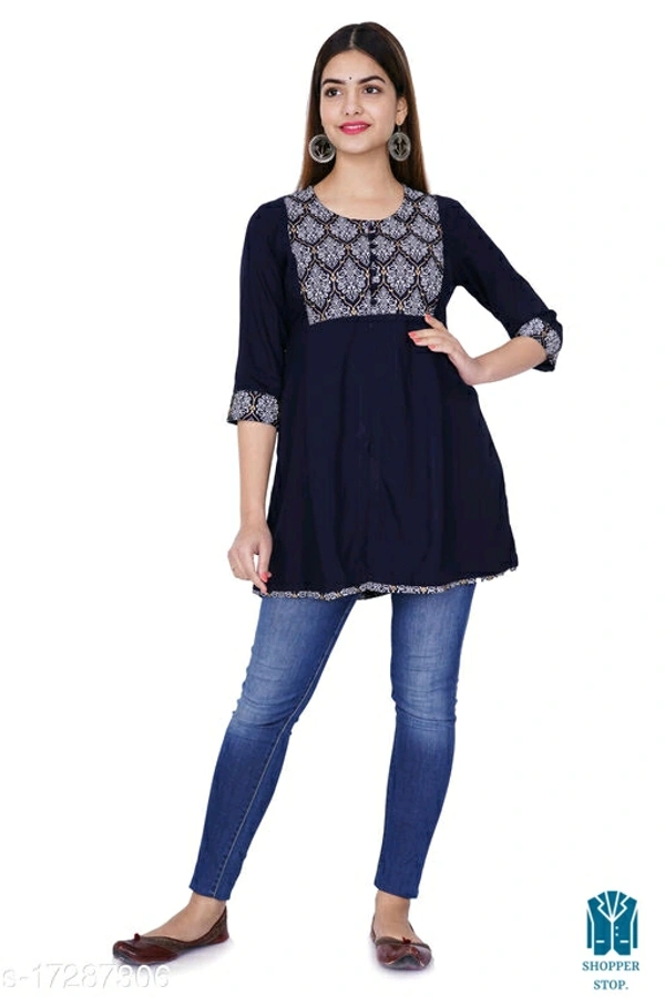 Catalog Name:*☄️Women Rayon A-line Embroidered Yellow Kurti*Fabric: RayonSleeve Length: Three-Quarter SleevesPattern: EmbroideredCombo of: SingleSizes: