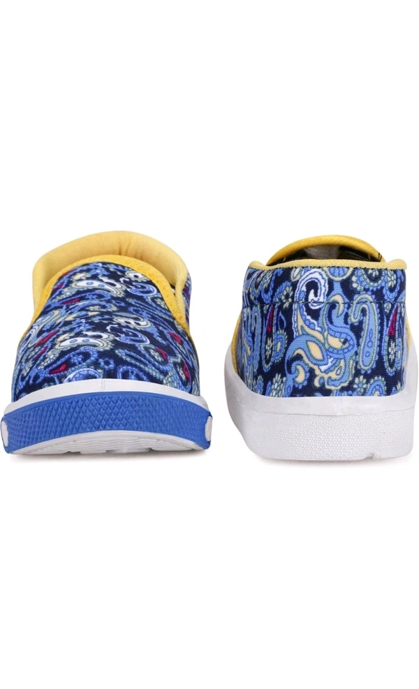 RAJ INDUSTRIES  ₹165 WCP Casual Shoes For Boys & Girls gzqgkl M 333 - Bk - Yellow, 9C