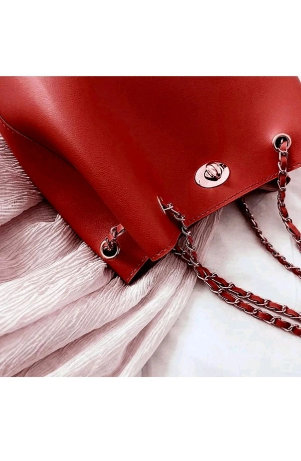 LIVE  ₹192 WCP Women White Handbag dkcagq M 256 - Maroon