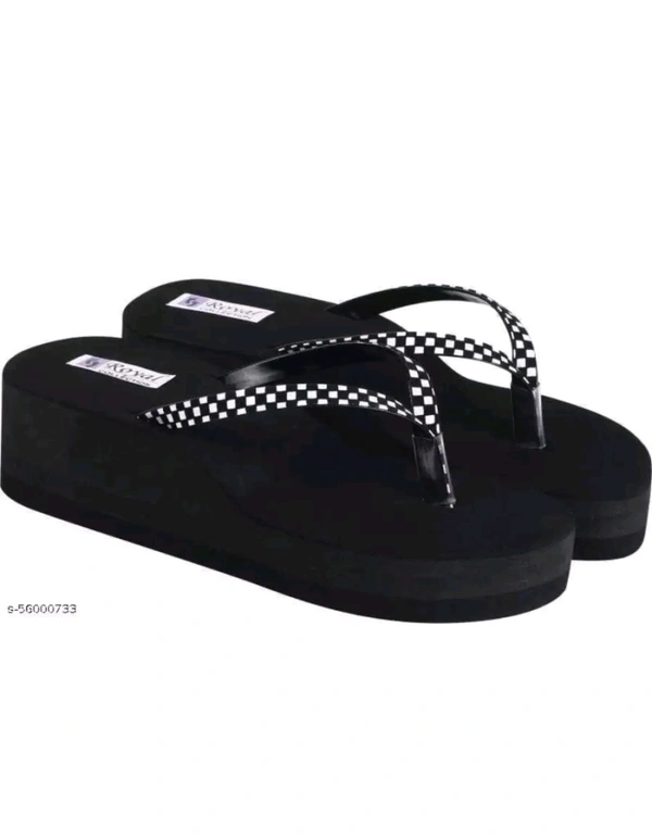 8383003010 ₹192 WCP Slippers q0p18p M 162 - White, 8