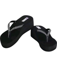 8383003010 ₹192 WCP Slippers q0p18p M 162 - White, 8