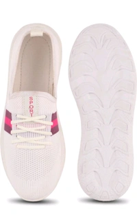 Misty FASHION HUB  ₹263 WCP Running Shoes For Men qjvefp M 217 - White, 7