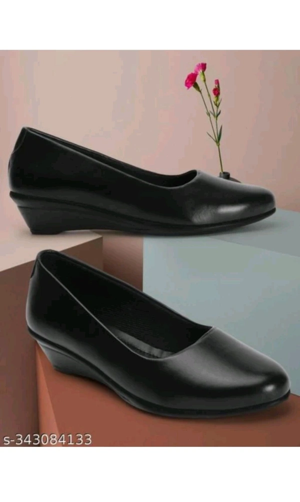 8383003010 ₹311 WCP Walking Shoes For Women 0rl0hr M 334 - Black, 7