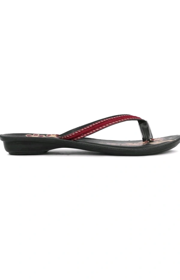 GOROFY INTERNATIONAL Free Delivery  ₹101 WCP  Slippers u8afq3 M 137 - 6