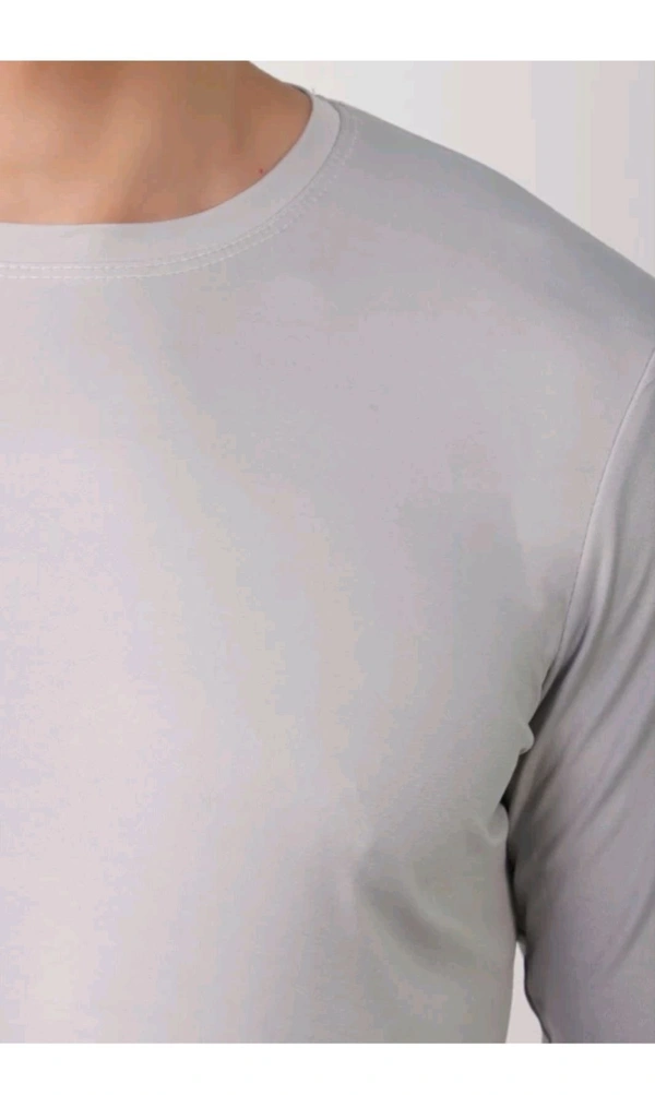 Munnu Garments  ₹121 WCP Solid Men T Shirt qusr5p M 291 - S, Grey
