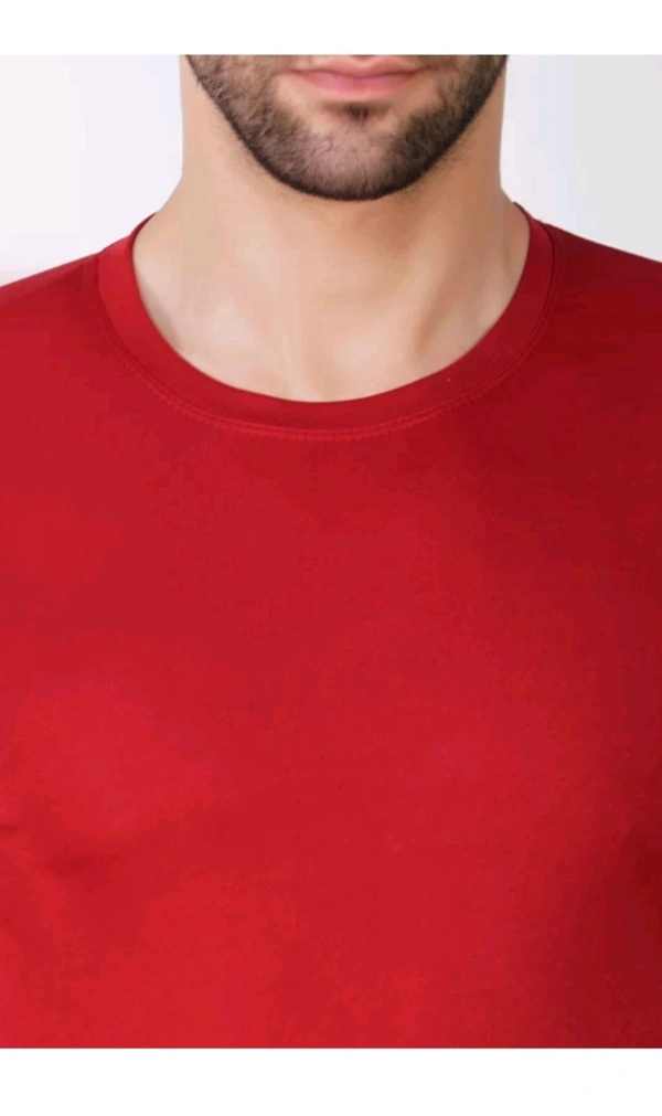 Munnu Garments  ₹121 WCP Solid Men T Shirt qusr5p M 291 - S, Maroon