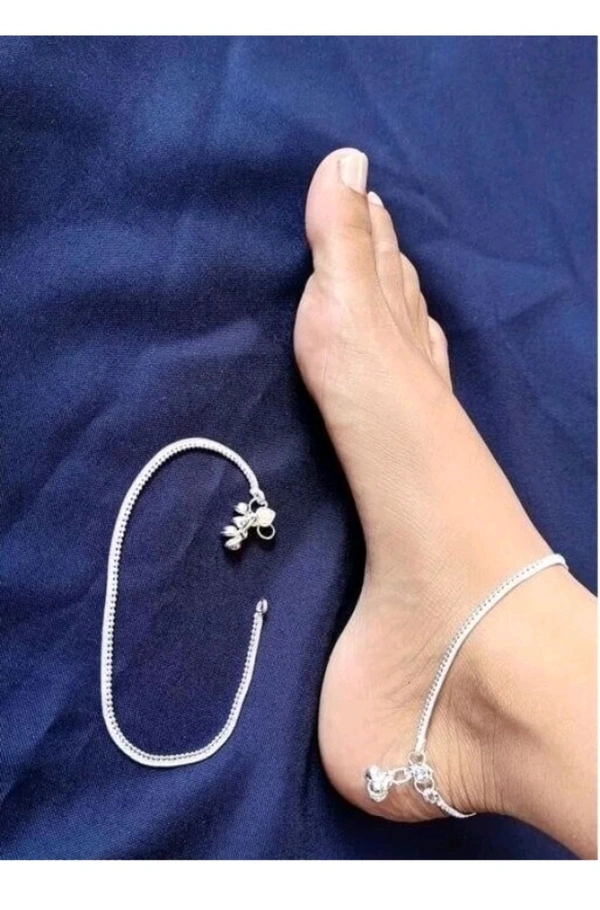 RKB ENTERPRISES  ₹82 WCP Plan Anklets For Girls & Women h7vo7j M 104 - Free