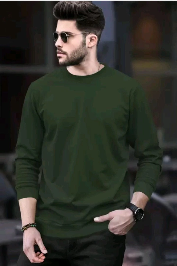 Chakra Production, 64 Mullai street, Lakshminagar, Tirupur 641602.Solid Men Dark Green T-Shirt rb.gy/u6vltk