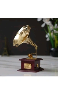USD$12 FASHION BIZZ Fashion Bizz 1 Pc Dummy Gramophone Showpiece 23 cm Handicraft & Artifact Showpiece (Brass, Wood, Brown, Gold)  rb.gy/7bgcgq
