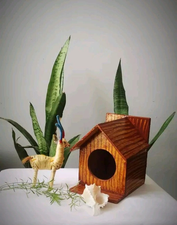ZA0003 USD $ 11.00 Vaani art and craft Name: Yellow Wooden bird house rb.gy/6g2jmq