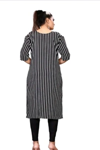 ZB0002USD$10 DHANLAXMI SILK MILLS Name: Women Printed Crepe A-line Kurta Fabric: Crepe
Sleeve Length: Three-Quarter SleevePattern: Stripe Combo of: Single
Sizes India rb.gy/cd87ev