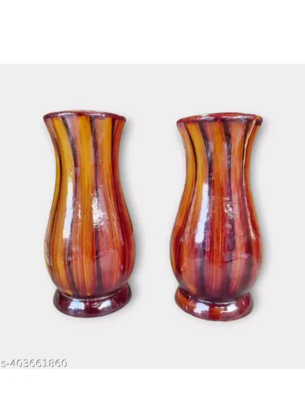 ZA0036 USD $ 11.00 Onney retail Name: 6" wooden vase Matki shpe rb.gy/elbx3p