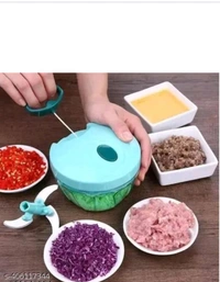 ZB0005 USD$10 UNI DS SALES Hand Chopper Vegetable Cutter, BPA-free Food Processor with 3 Removable Blades For Chopping & Mincing, Manual Vegetable Cutter , Dry Fruit and Onion , tomato Handy Chopper 450ML Vegetable Chopper rb.gy/0pbuiy