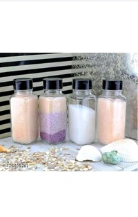 ZB0014 USD$10 Glass Spice Jars. Glass Spice Jars Square Glass Bottles Spice Containers, 90 ml Clear Glass Square Spice Jar with Black Sifter Two Sided Sifter Cap and Freshness Seal Container rb.gy/m2rkuk

