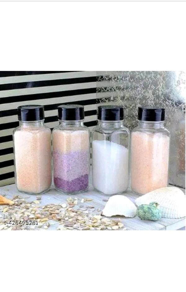 ZB0014 USD$10 Glass Spice Jars. Glass Spice Jars Square Glass Bottles Spice Containers, 90 ml Clear Glass Square Spice Jar with Black Sifter Two Sided Sifter Cap and Freshness Seal Container rb.gy/m2rkuk

