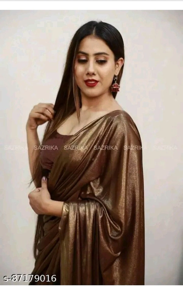 ZB0021 USD$ 13 Juicee Collocation Surat India Coffee Lycra  Blend  Saree With Blouse rb.gy/7sda88

