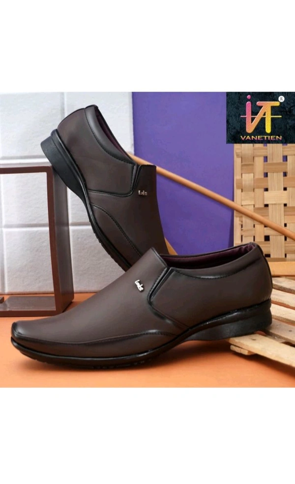 ZB0025 USD$ 13 SBN SALES JAIPUR Slip On For Men Brown rb.gy/0tpjub