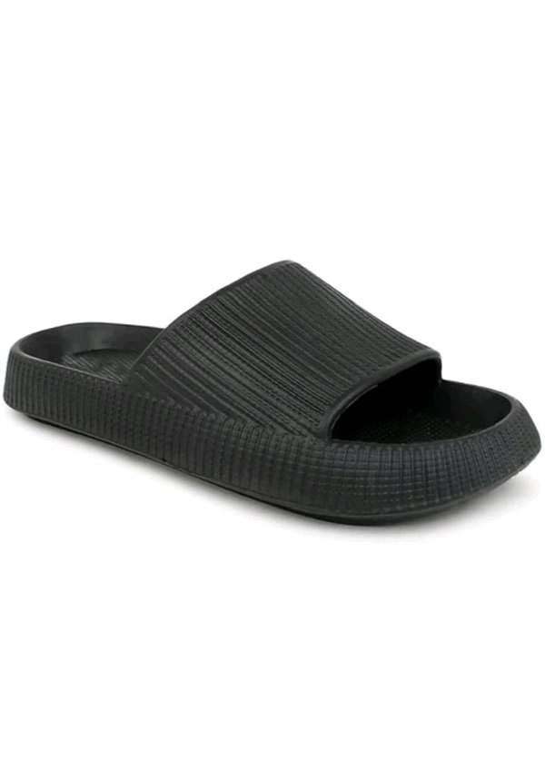 ZB0027  USD$ 10 TUSHIKA FOOTWEAR 
