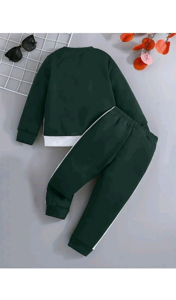 ZB0040 USD$ 11 DE FASHIONS.5/129. Kattukar Thottam, Avinashilingampalayam, Tiruppur, Tamil Nadu, 641654 KEESOR Boys Track Pants (Multicolor) rb.gy/f0sddp