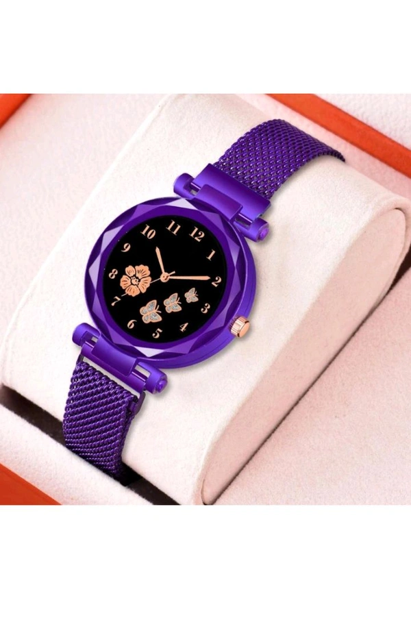 ZB0044 USD$ 10 GLOBLE ENTERPRISES New DJ SDR37 Analog Watch - For Girls 