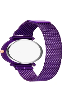 ZB0044 USD$ 10 GLOBLE ENTERPRISES New DJ SDR37 Analog Watch - For Girls 