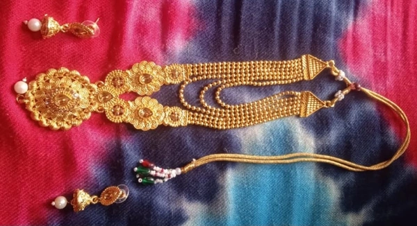 Women Jewellry  - Golden Tainoi, Free Size