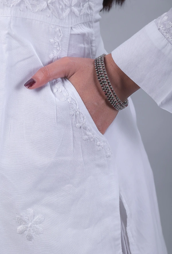 White Chikankari Side Pocket Style Kurti - White, L(40)