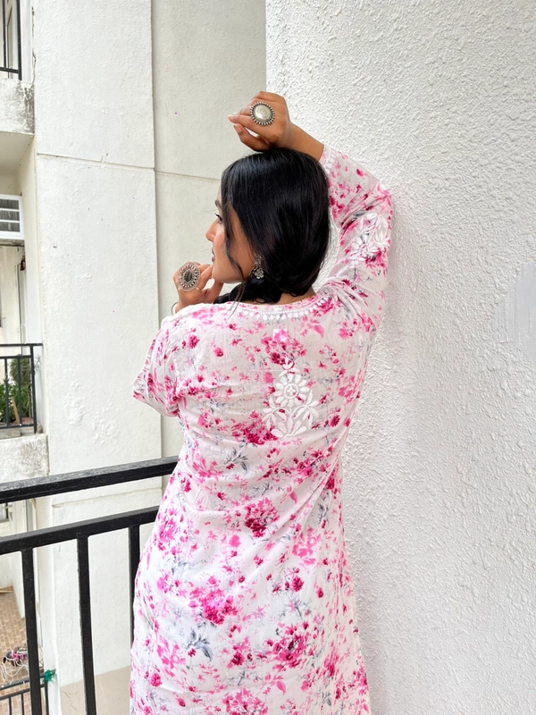 Soft Pink Mulprint Chikankari Kurti - Pink, L(40)