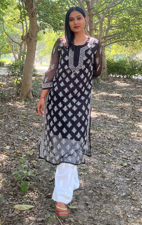 Black Chikankari Buty Jaal Kurti - Black, M(38)