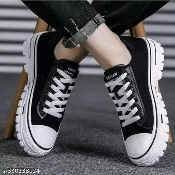 Black/white Premium Looking Old Money Aesthetic Sneaker(7) - Black, 9