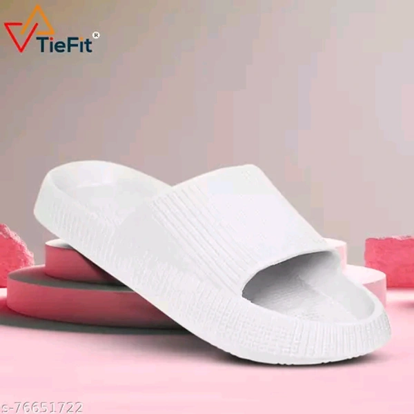 Solid Black/white/blue Comfortable And Lightweight Slidders - White, 9