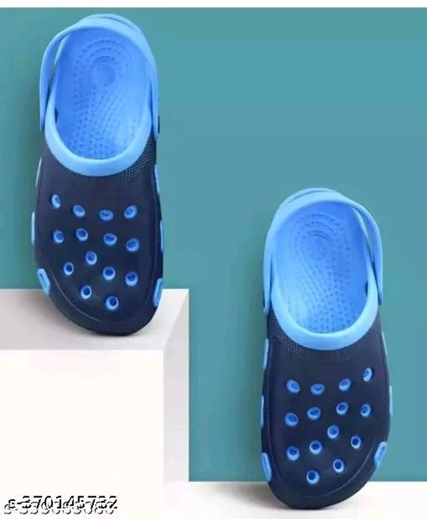 Classic Comfortable And Durable Crocs With Extra Soft Sole - 6