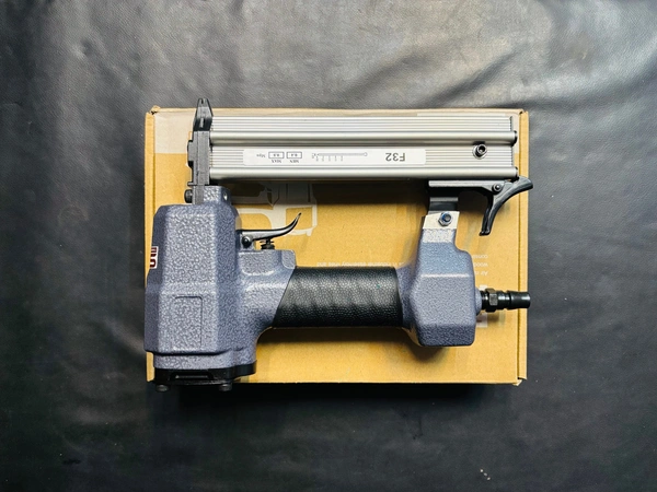 SOKO Elite Brad Nailer F32 - F32, 1.200 GRAM
