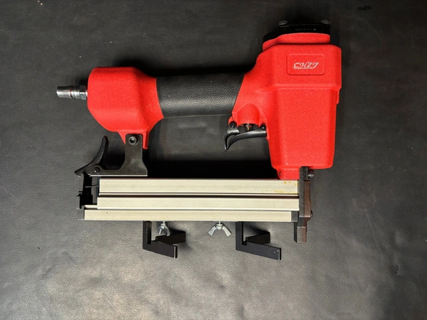 SOKO Elite Stapler V 1015 Pneumatic - V1015