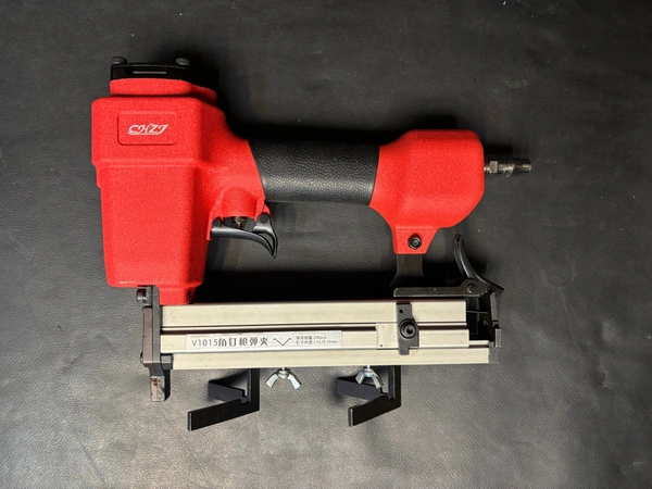 SOKO Elite Stapler V 1015 Pneumatic - V1015