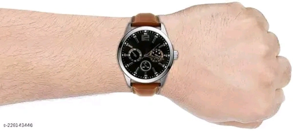 NEW STYLISH  MEN'S WRIST WATCH