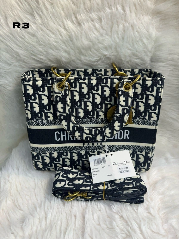 *CHRISTIAN DIOR**LADY D-LITE BAG MODEL*EMBOSS & CANVAS*PREMIUM QUALITY WIDE REMOVABLE SHOULDER BELT**INSIDE ZIP POCKET SILKY DUST BAG with brand box - White, 10/8