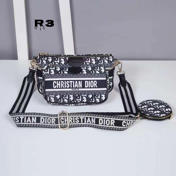 *CRISTIAN DIOR**Christian Dior Multi-Pochette Accessories Is The New Eva Bag* Top Quality. ✨Combo of 3 pcs for all your accessories. ✨Removeable easily  ✨Packing in Branded Dust Bag. ✨All over Brandingwith box - Black, 9*5