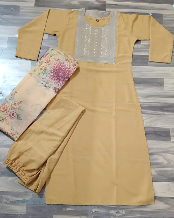 99 Fashion Bazaar Kurta Set in Silk Blend Fabric with Printed Dupatta. - Web Orange, S