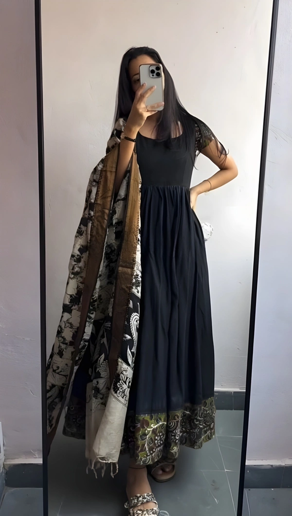 99 Fashion Bazaar Gown Set with Dupatta in Pure Cotton - Black, XL