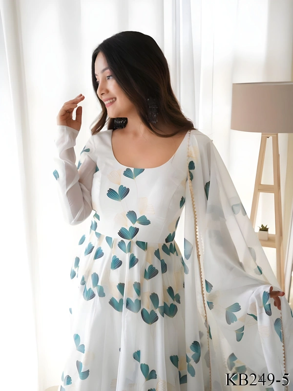 99 Fashion Bazaar Flaired Gown Set with Dupatta in Georgette Fabric - Japanese Laurel, S