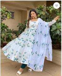 99 Fashion Bazaar Flaired Gown Set with Dupatta in Georgette Fabric - Japanese Laurel, S