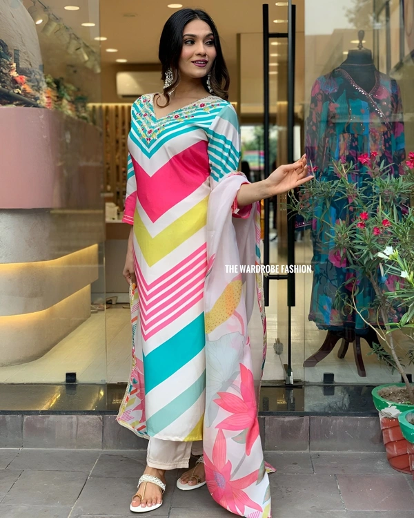 99 Fashion Bazaar Heavy Chinon Fabric Kurti Set with Printed Lace Dupatta - Water Leaf, L