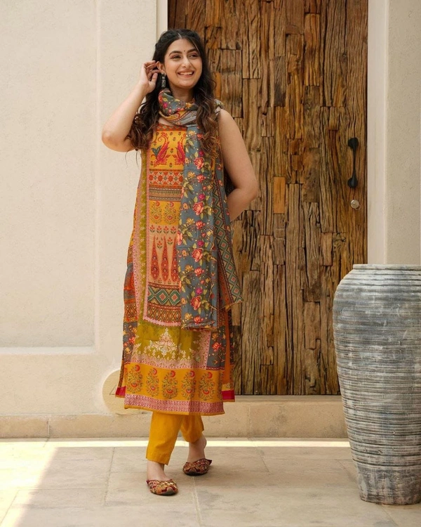 99 Fashion Bazaar Kurti Set with Dupatta In Viscose Chanderi Fabric and Dupatta - Web Orange, M