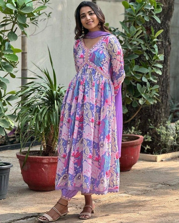 99 Fashion Bazaar  Alia Cut Kurti Set in Muslin Printed Fabric with Dupatta.  - Light Orchid, XL