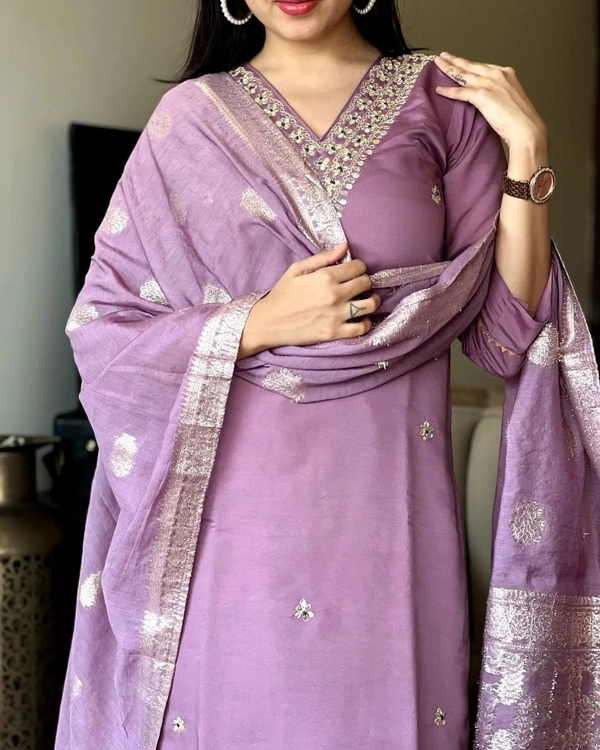 99 Fashion Bazaar Wedding Straight Kurti Set in Silk Chanderi Fabric with Jacquard Dupatta.  - Melanie, S