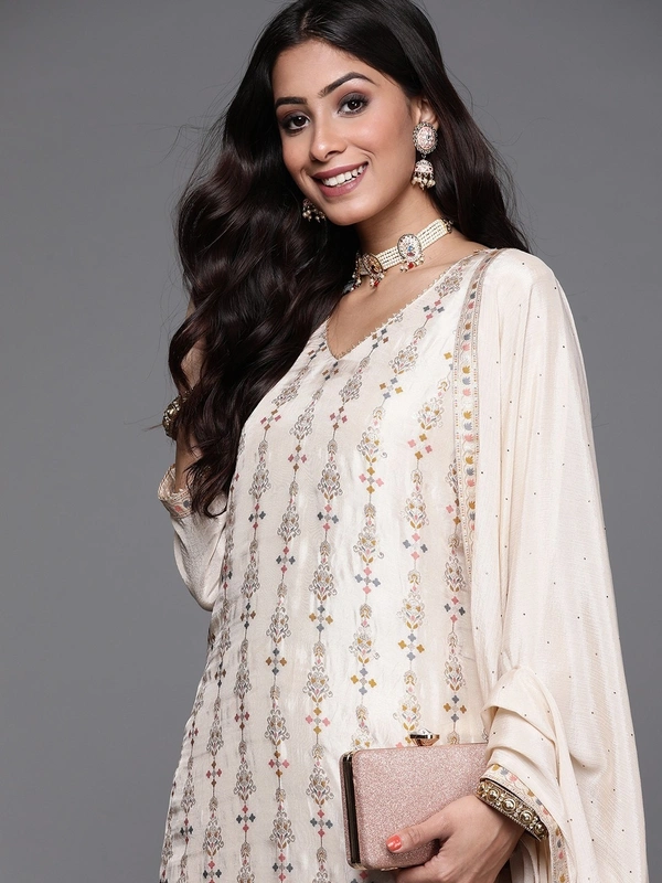 99 Fashion Bazaar Wedding Straight Kurti Set in Viscose Jacquard Fabric with Dupatta.  - Cararra, XL
